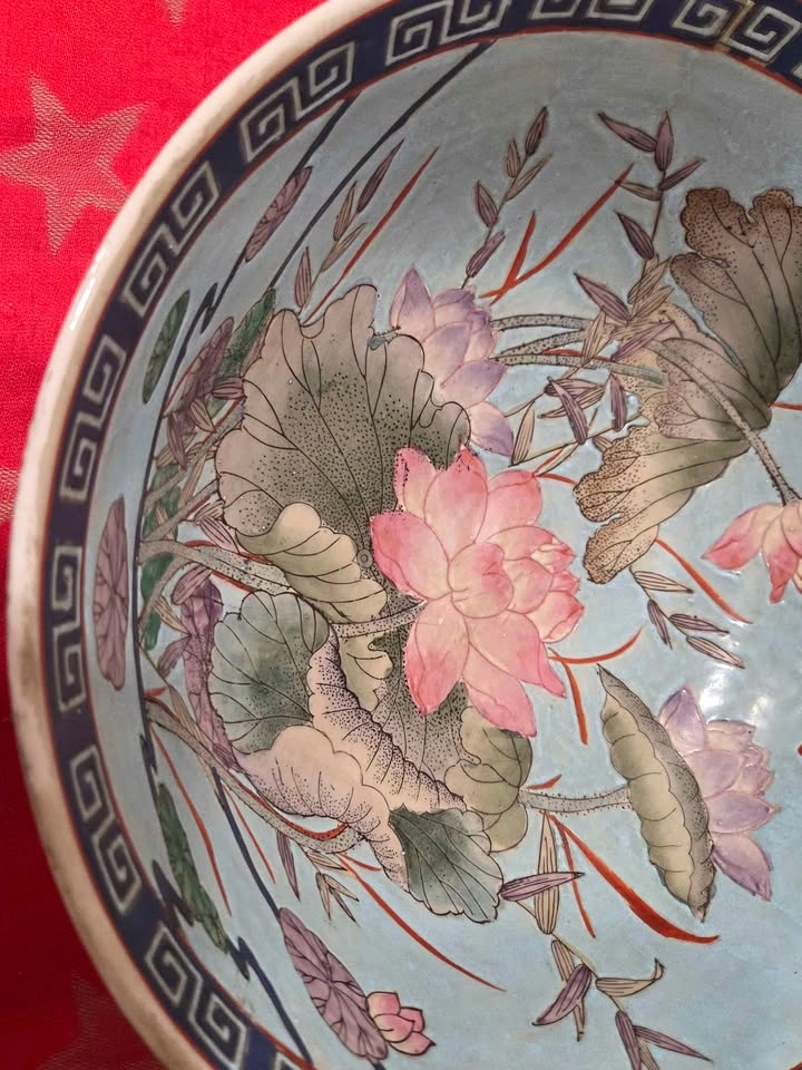 Vintage Chinese Famille Rose Porcelain Bowl, 12 1/4 " - photo 4