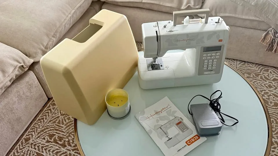Husqvarna Viking Huskystar C10 Sewing Machine with Case