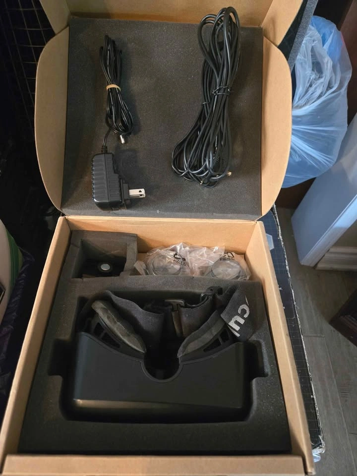 Oculus DK2 Development Kit 2 VR Headset - photo 3
