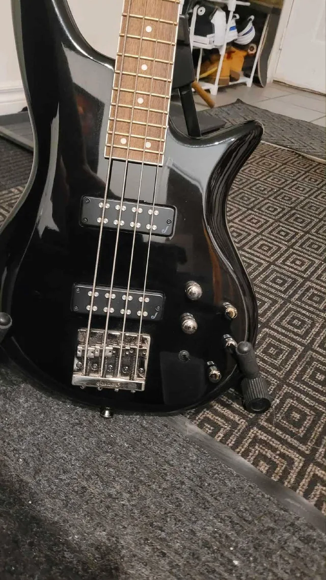JS Series Spectra Bass JS3 thumbnail