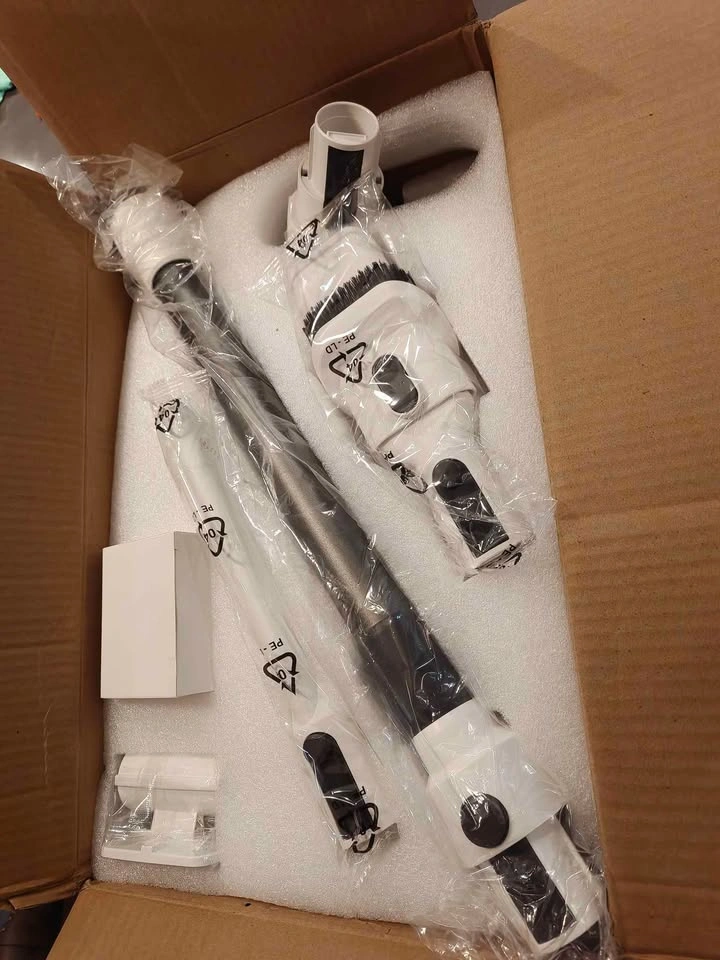 4 in 1 Cordless Vacuum Cleaner - photo 2