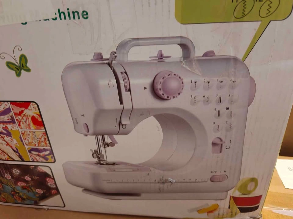 Multifunction Mini Sewing Machine 505A 12 Built-in Stitches - photo 5