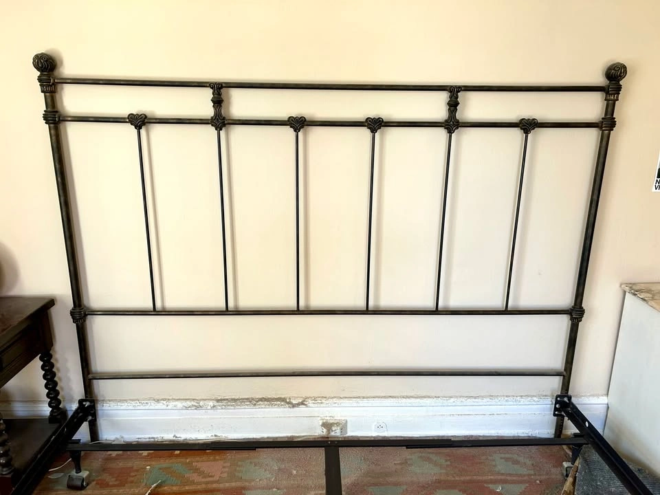 King Size Metal Headboard With Bronze Finish - photo 3