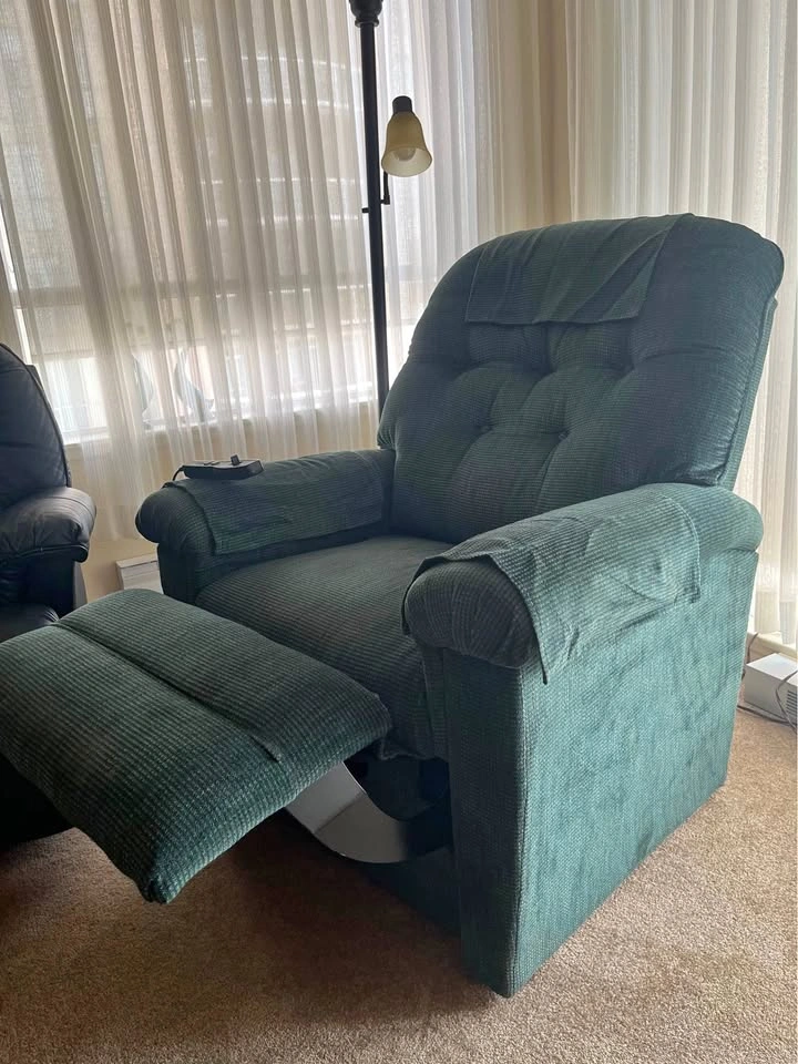 Estate Sale in Victoria on View & Vancouver St.