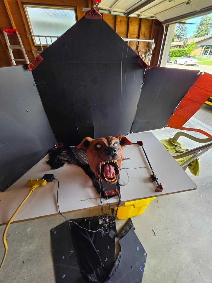 Animatronic Bubba the dog works great - photo 5