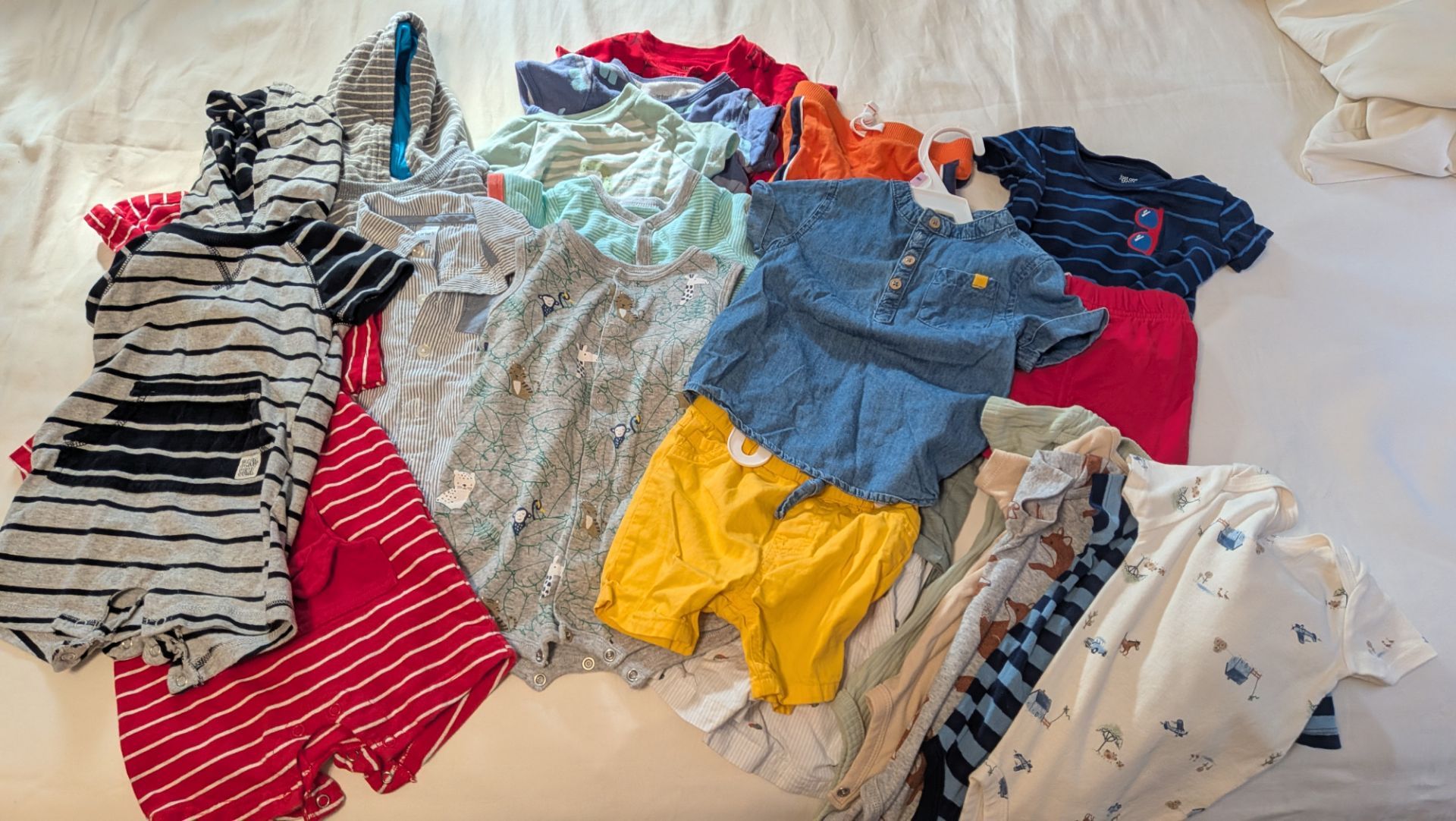 6-9m Boys Summer & Fall Clothes, 32 items