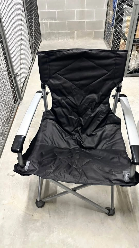 3 Camping Chairs - photo 2