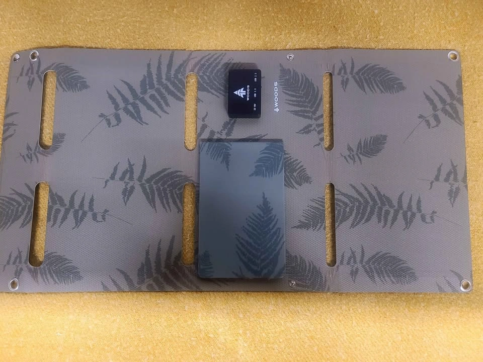 Woods Portable Folding Solar Panel - photo 3