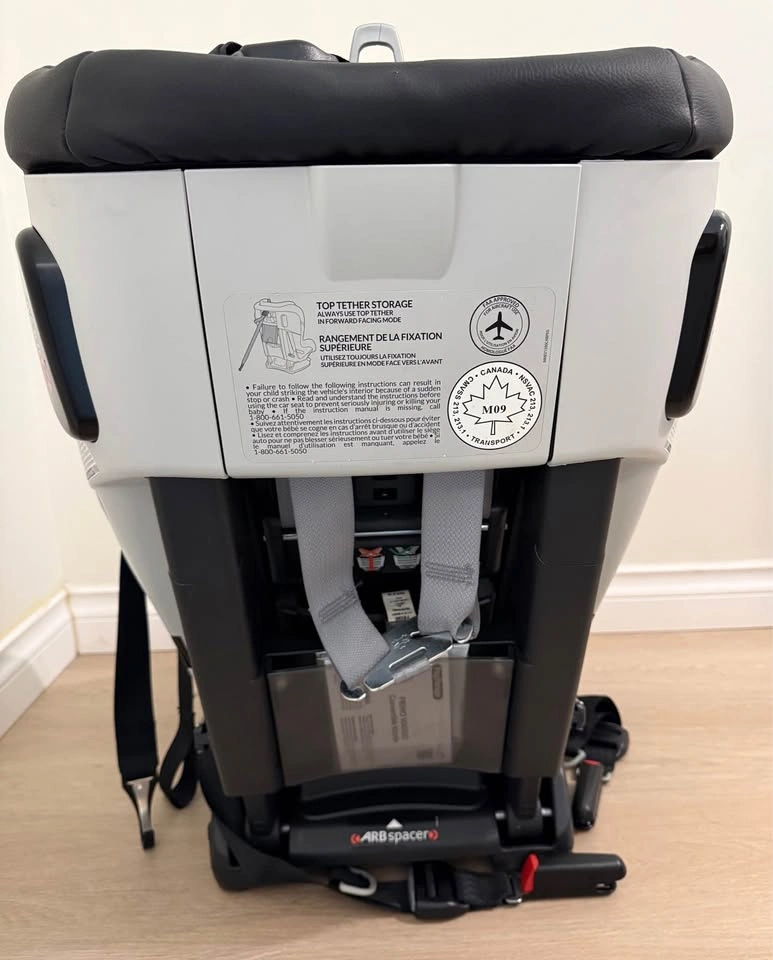 Peg Perego Primo Viaggio Convertible Carseat - Expiry Dec 2029 - photo 3