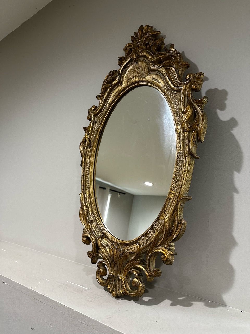 Ornate Gold Baroque Oval Wall Mirror - photo 2