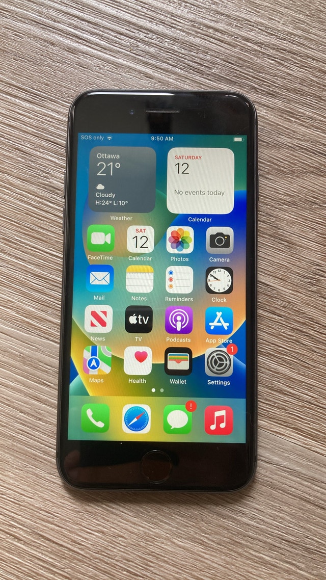 iPhone 8