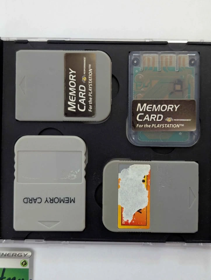 PlayStation 1 Memory Card Lot with Case - photo 2