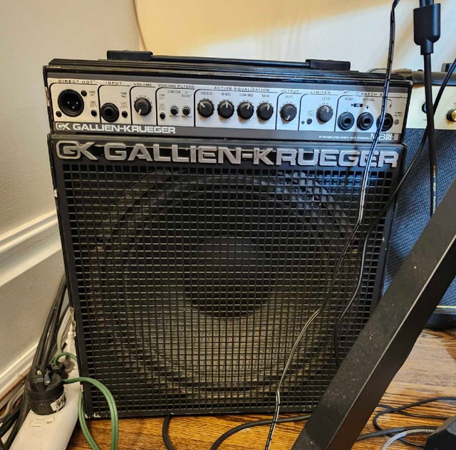 Gallien - Krueger MBS III (Bass Amp Combo)