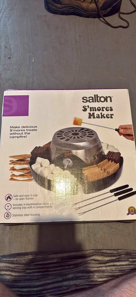 Brand New Salton S’mores & Fondue Maker SB1503