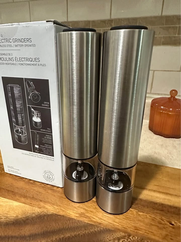 Kamenstein Electric Grinders Set of 2 - photo 3