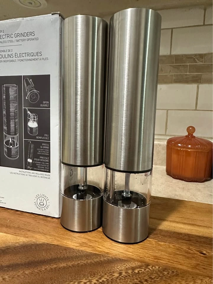 Kamenstein Electric Grinders Set of 2 - photo 4