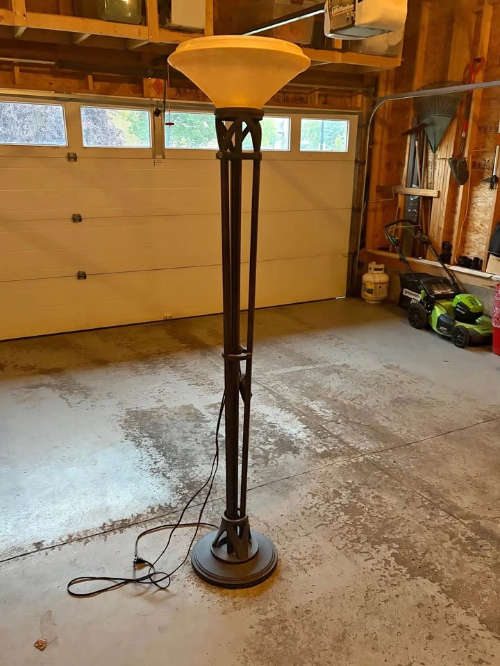 Metal Torchiere Floor Lamp