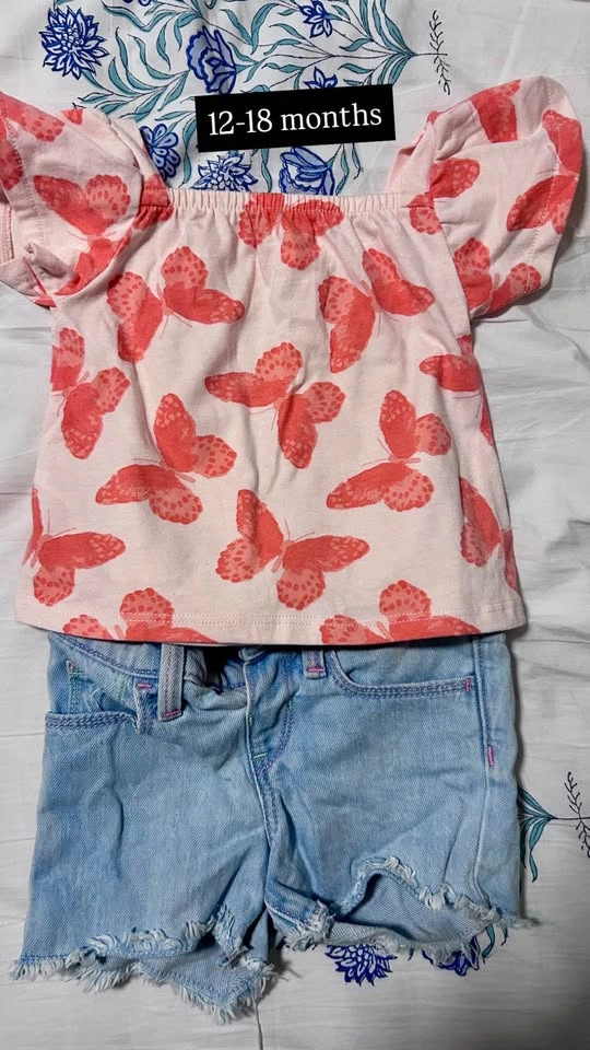 Baby girl clothes bundle (6M to 18-24 Months) - photo 4