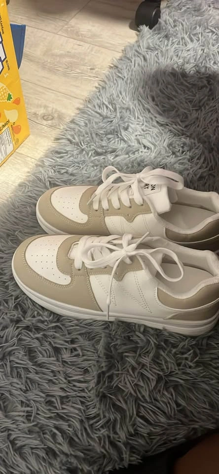 White and Beige Fashion Sneakers - photo 2