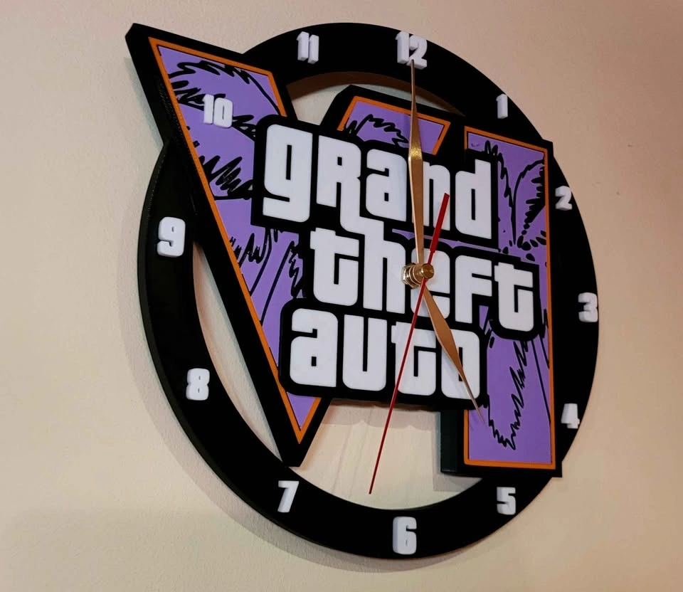 3d printed Gta 6 clock - photo 3