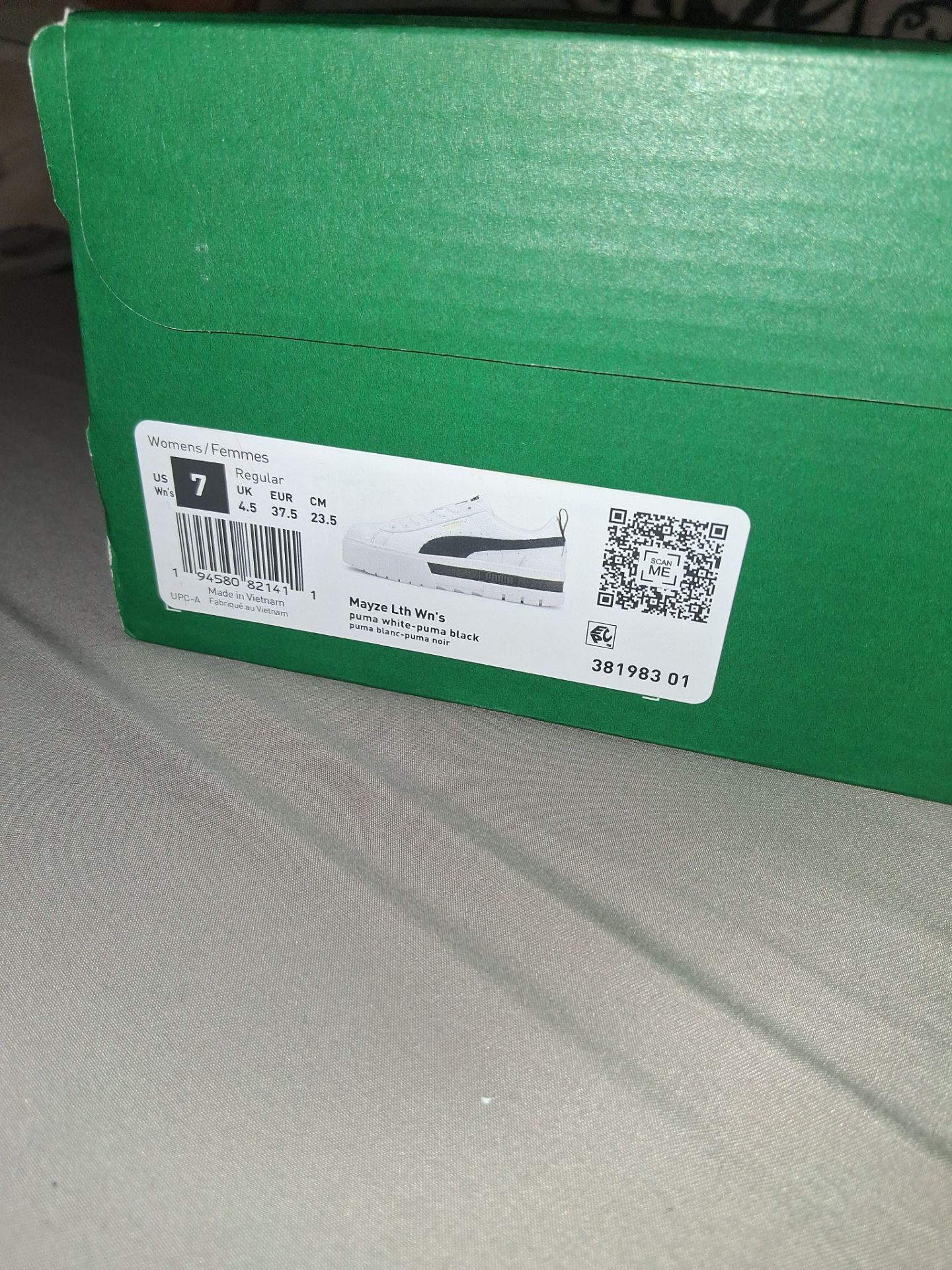 Puma white shoes - photo 2