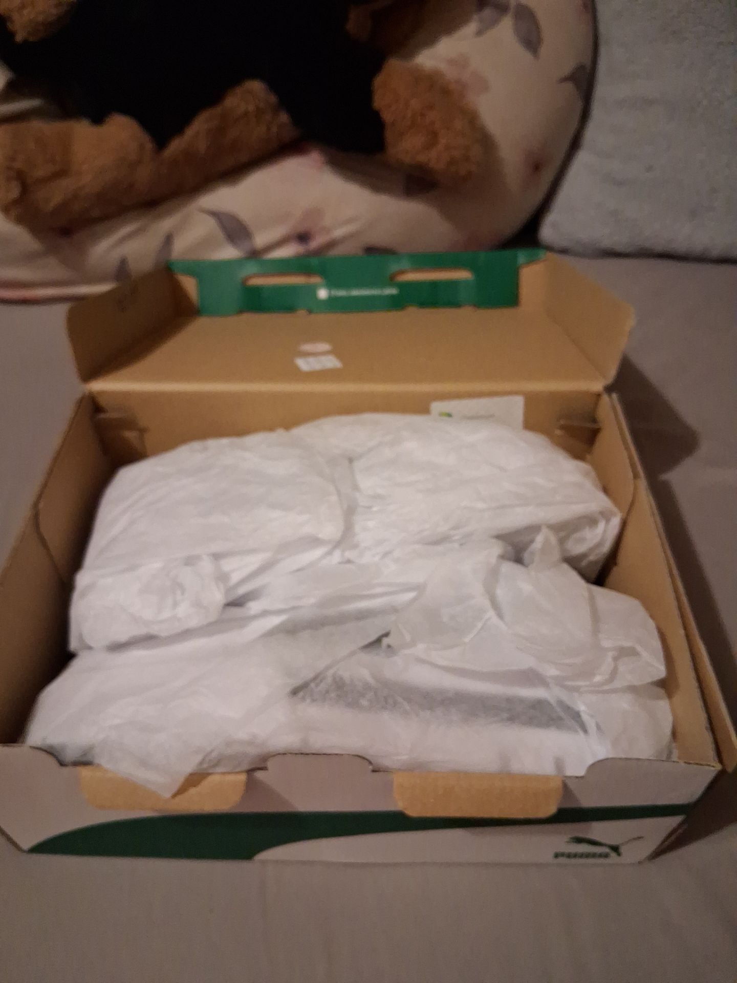 Puma white shoes - photo 3