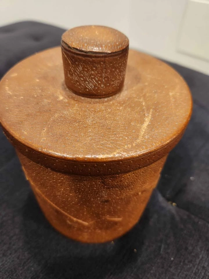 Vintage pipe tobacco Canister. Ostrich Skin. - photo 3