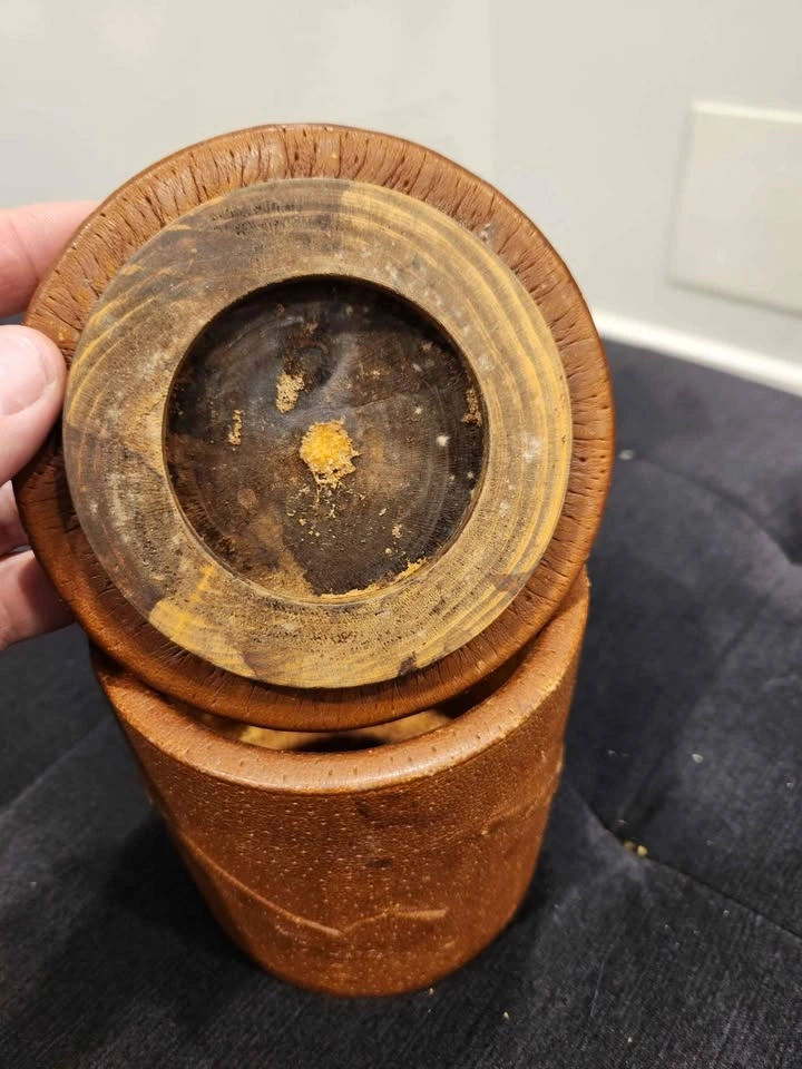 Vintage pipe tobacco Canister. Ostrich Skin. - photo 4