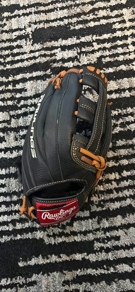 Rawlings infield glove