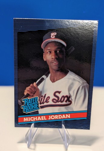 Michael Jordan Lot of 2 - 1990 Fun City Promo + 2023 Goodwin