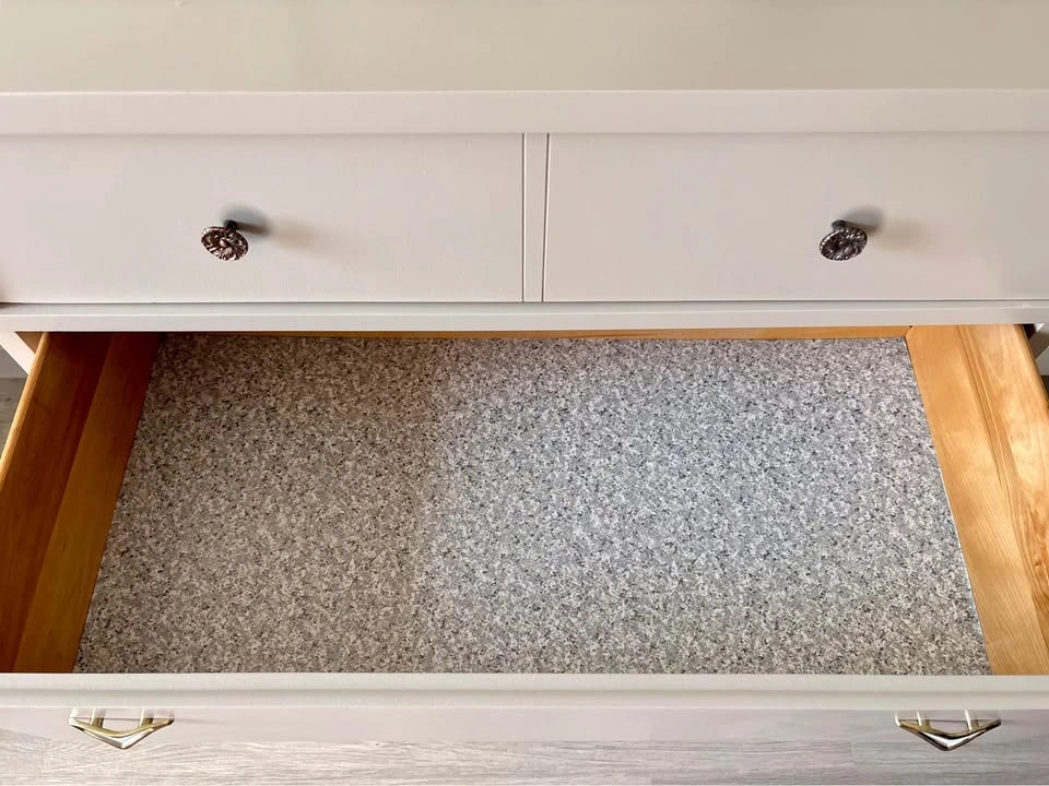 Vintage MCM Refinished Dresser — $475 CAD - photo 3