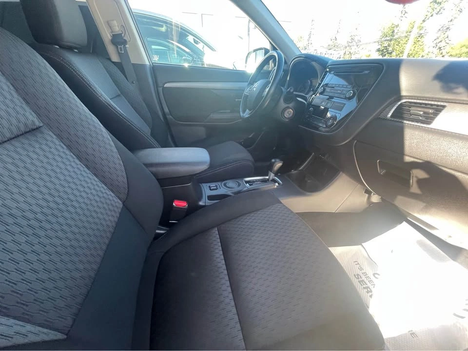 2015 Mitsubishi Outlander Sport - photo 5
