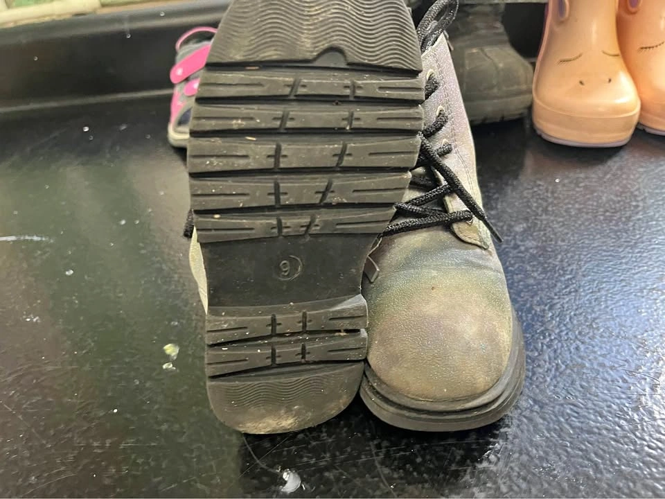 Shoes glitter