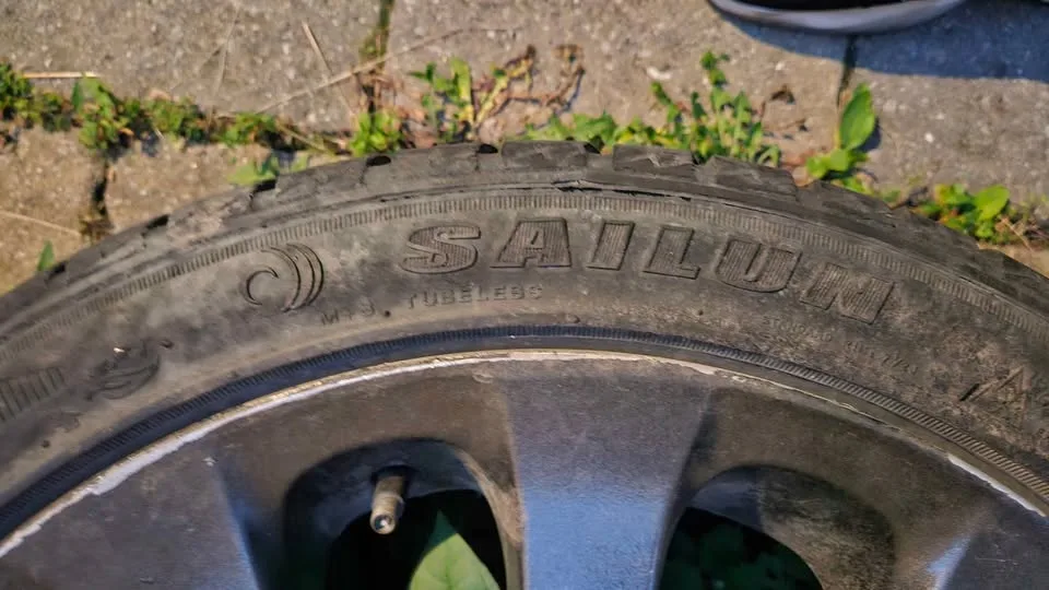 BMW Spare tire image indicator(3)