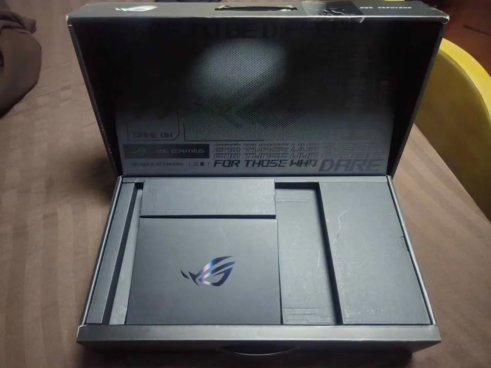 Asus Zephyrus G14 (2022) RX 6700S - Ryzen 9 - 24GB DDR5 image indicator(2)