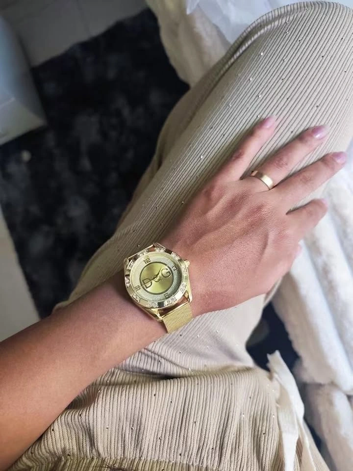 Women’s Gold Luxury Watch | Crystal Details | Brand New | HUMaur - photo 5
