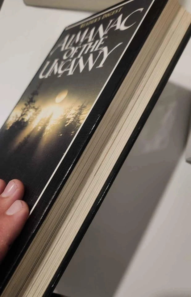 Almanac of the Uncanny first edition hard cover. 1995 - photo 3
