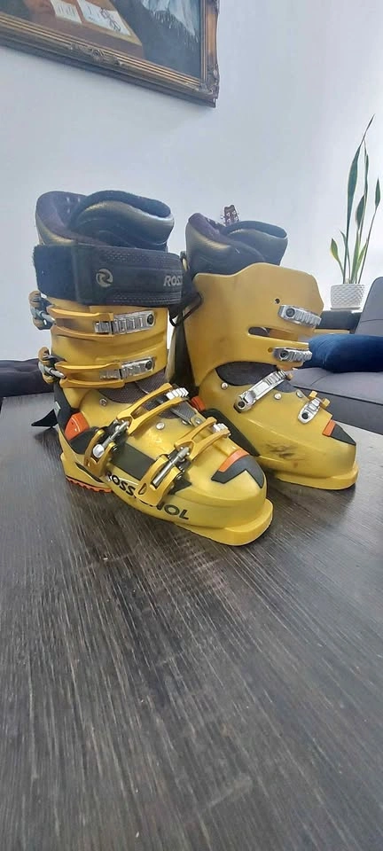 Rossignol Elite Pro 2 - Size 24 - Originally $630