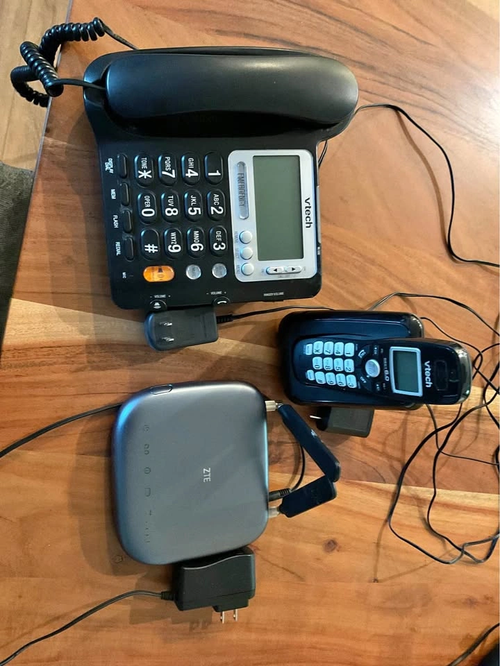 Vtech & ZTE wireless home phone bundle
