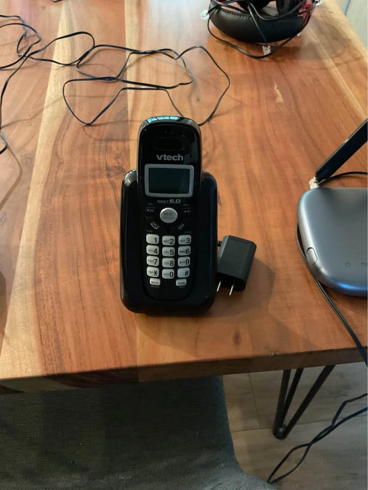 Vtech & ZTE wireless home phone bundle - photo 4