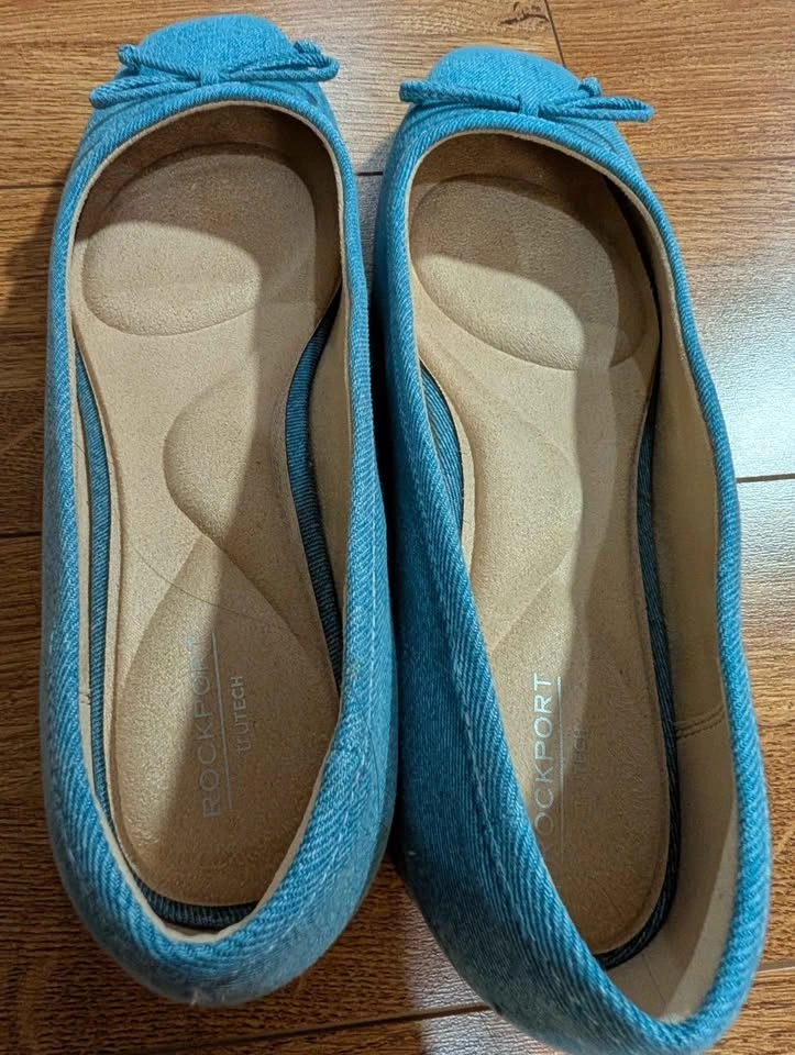 Brand New Rockport Denim Blue Flats - photo 4