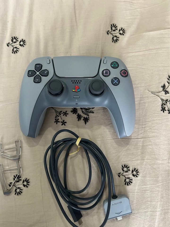 Ps5 digital 30th anniversary - photo 3