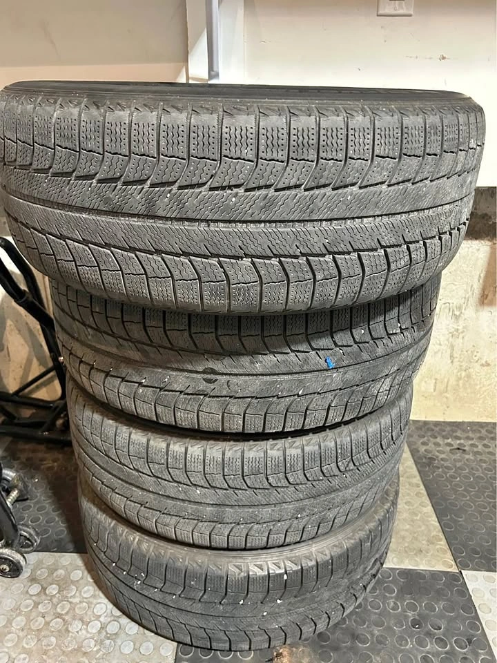 235/55/19 Michelin Winter Tires with Steel Wheels (2018)