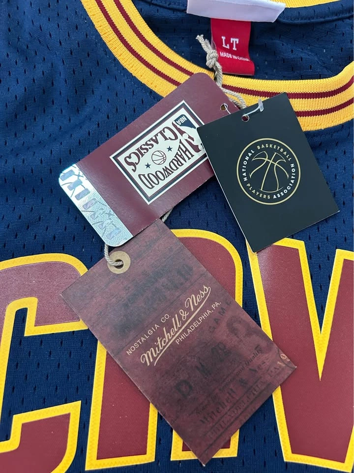 LeBron James Cavaliers 2015-16 Hardwood Classics Jersey NWT - photo 5