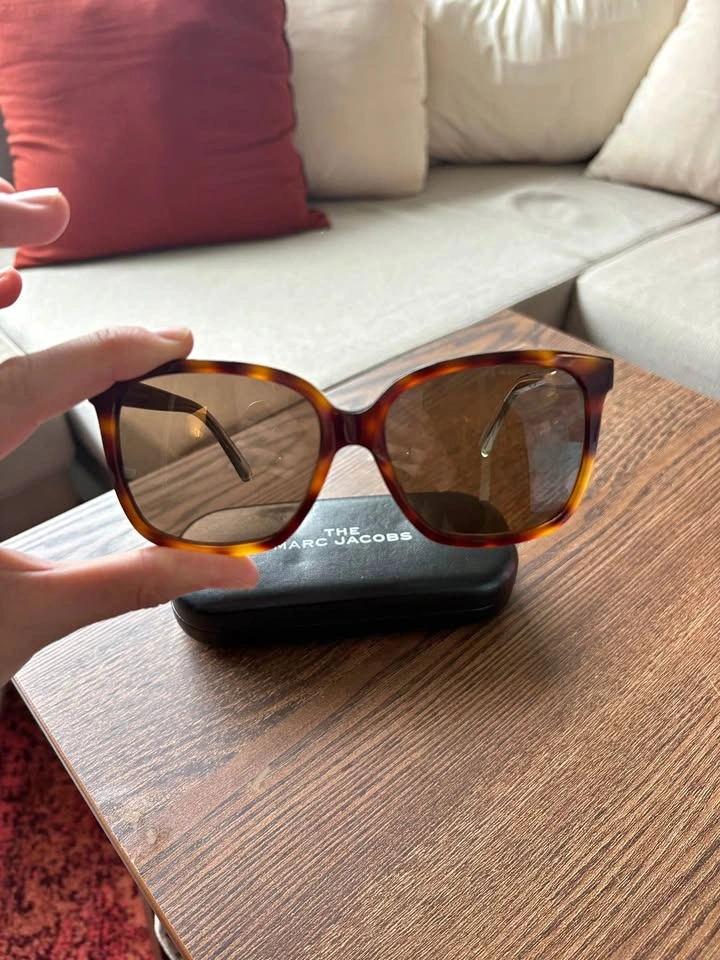 Women’s sunglasses