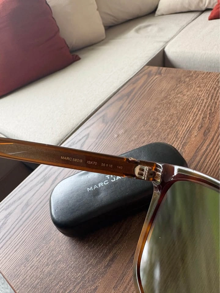 Women’s sunglasses - photo 3