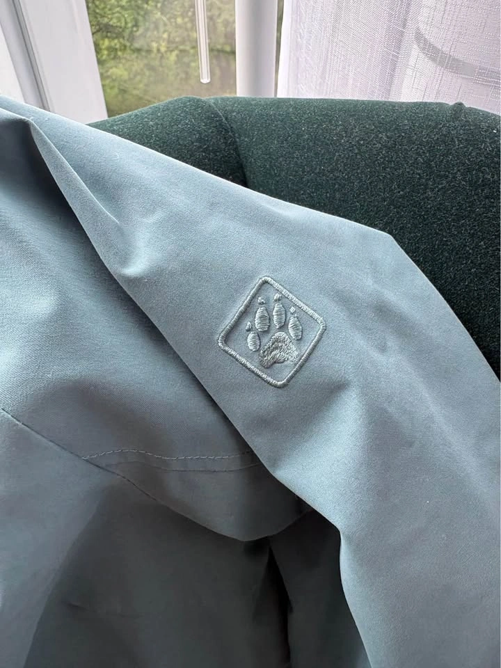 Waterproof Insulated West Coast Jacket Size M - photo 3
