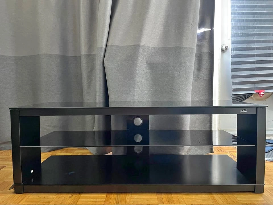 BELLO TV stand