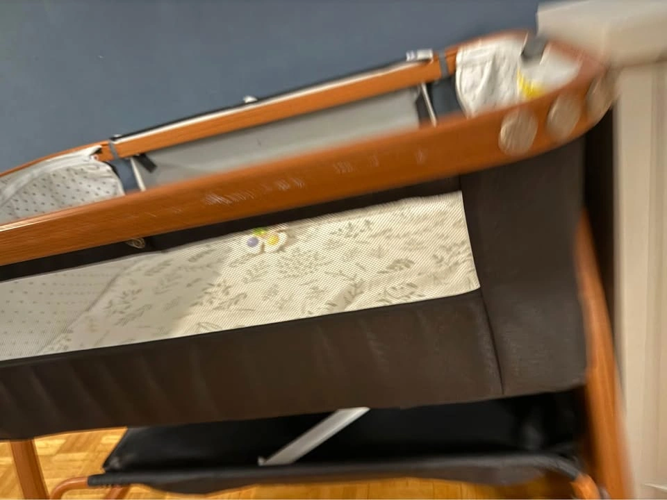 Baby Crib bedside sleeper - photo 3
