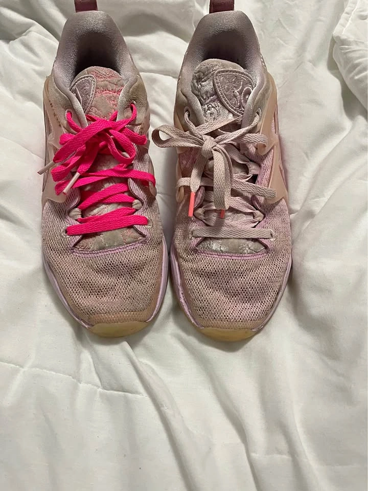 KD 15 Aunt Pearl Basketball Shoes